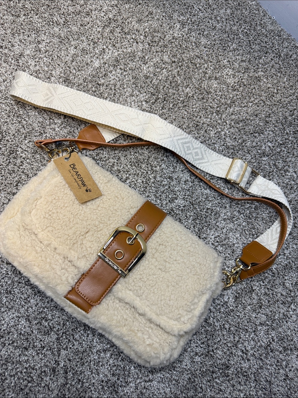 BearPaw Cream Shearling Shoulder Bag with Tan Leather Trim NWT